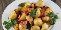 Lämmin kanasalaatti: reseptit Kuinka valmistaa salaattia valkosipulikastikkeella