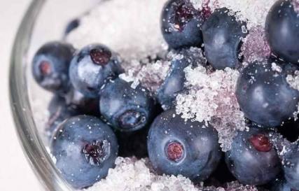 Blueberry mürəbbəsi: ən yaxşı reseptlər