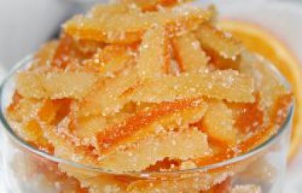 Comment faire des écorces de mandarine confites : différentes options de préparation Comment faire des écorces de mandarine confites